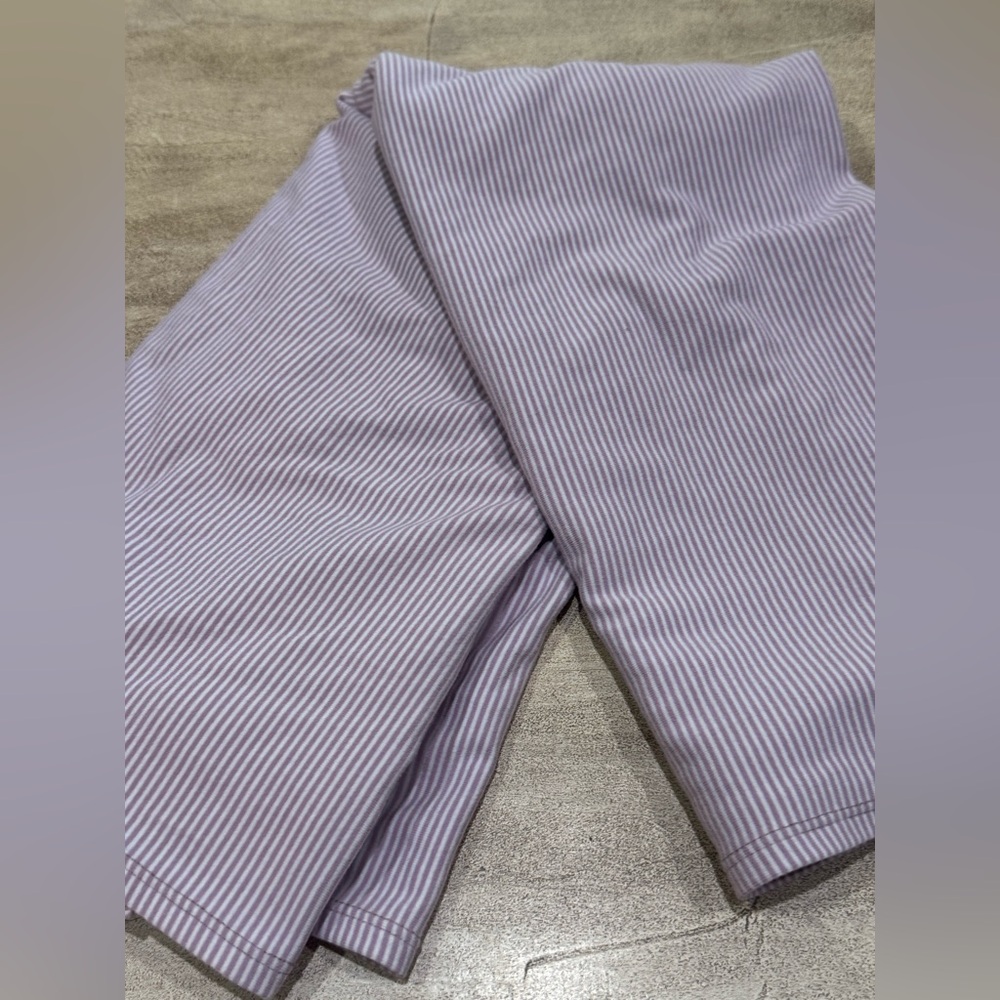 Lululemon Vinyasa Scarf Lavender Stripe Rare! Rulu Customizable. Unused